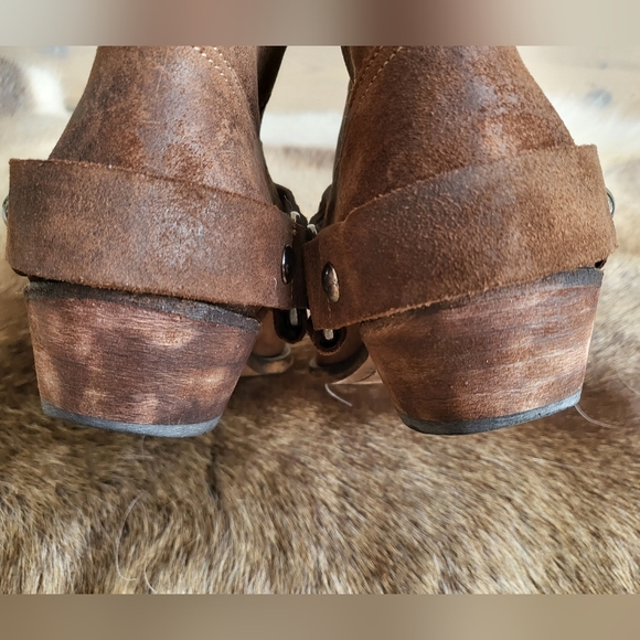 Materia Prima by Goffredo Fantini Italian Sueded Leather Western Ankle Boots 39 - Picture 10 of 15